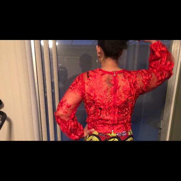 Lace Blouse - Picture 2 of 4